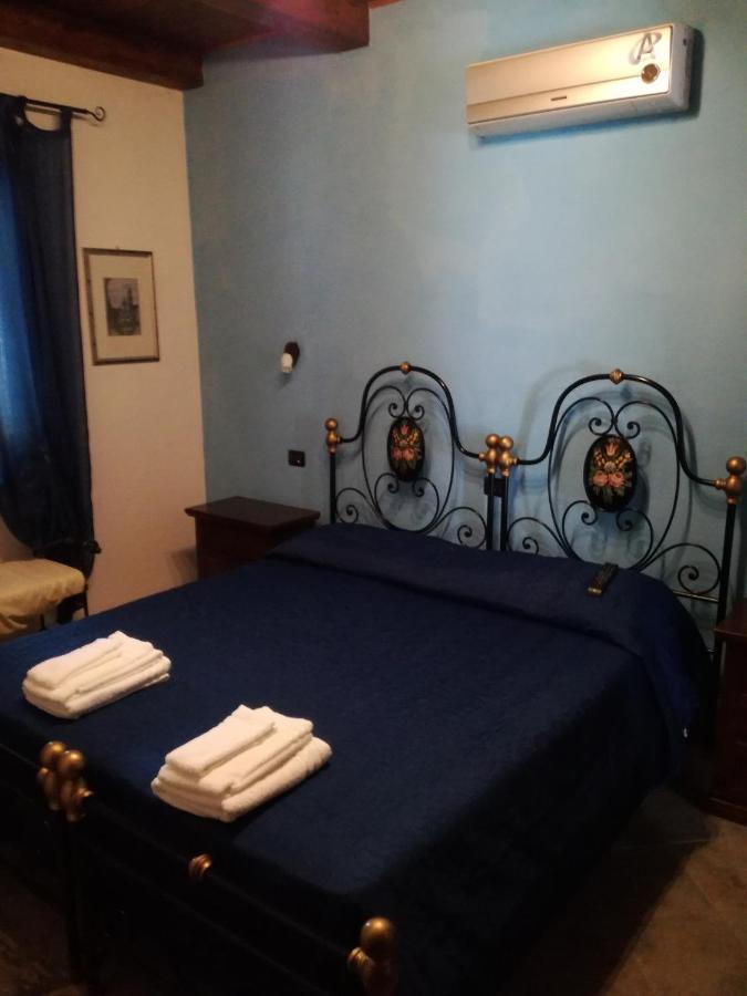 B&B Funtanadetalia Ольмедо Экстерьер фото