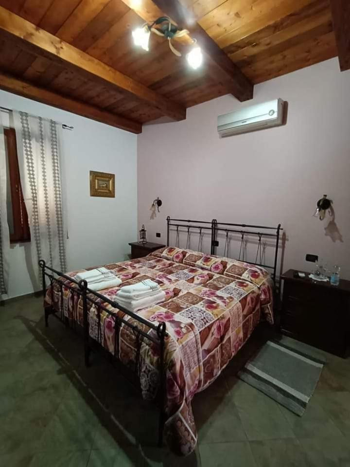 B&B Funtanadetalia Ольмедо Экстерьер фото